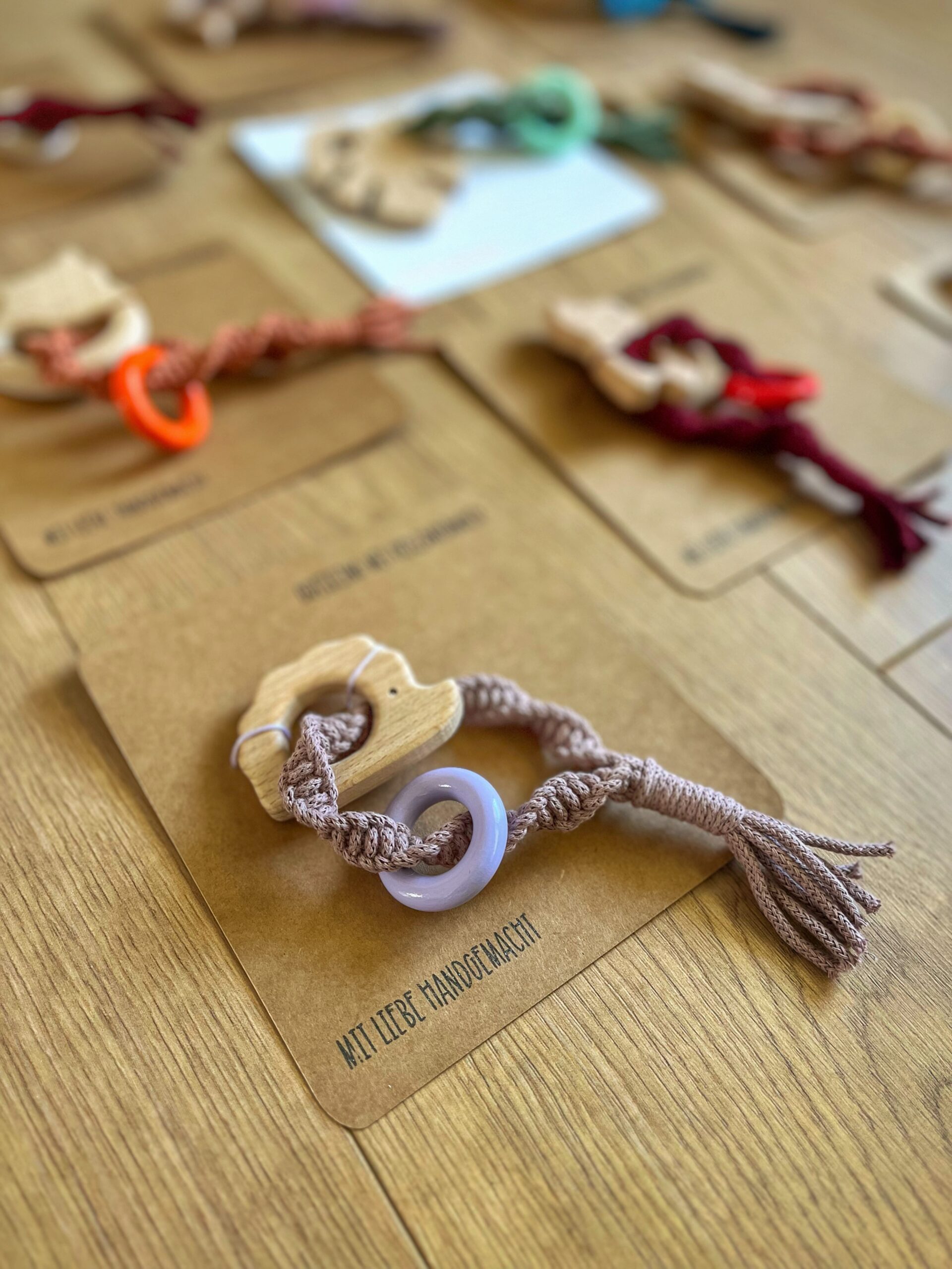 Makramee Workshop, Produkt Greifling Baby - Werkraumliebe DagnyHilpert