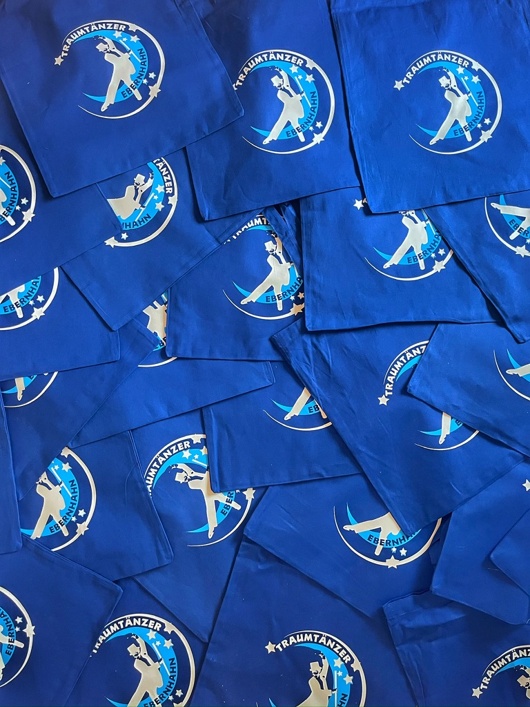 Personalisierte Stofftaschen Logo - handgemachte Produkte von Werkraumnliebe Dagny Hilpert
